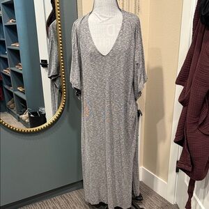 Natori Shangri-La gray heathered caftan medium